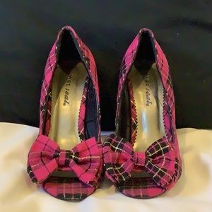 Pink plaid open toe heels